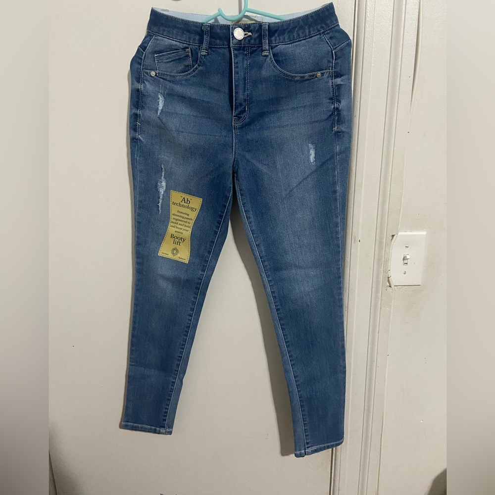 Democracy Jeans Size4